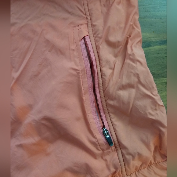 Kuhl XL The One Jacket in Plumera Lightweight Insulated Jacket - Picture 7 of 13